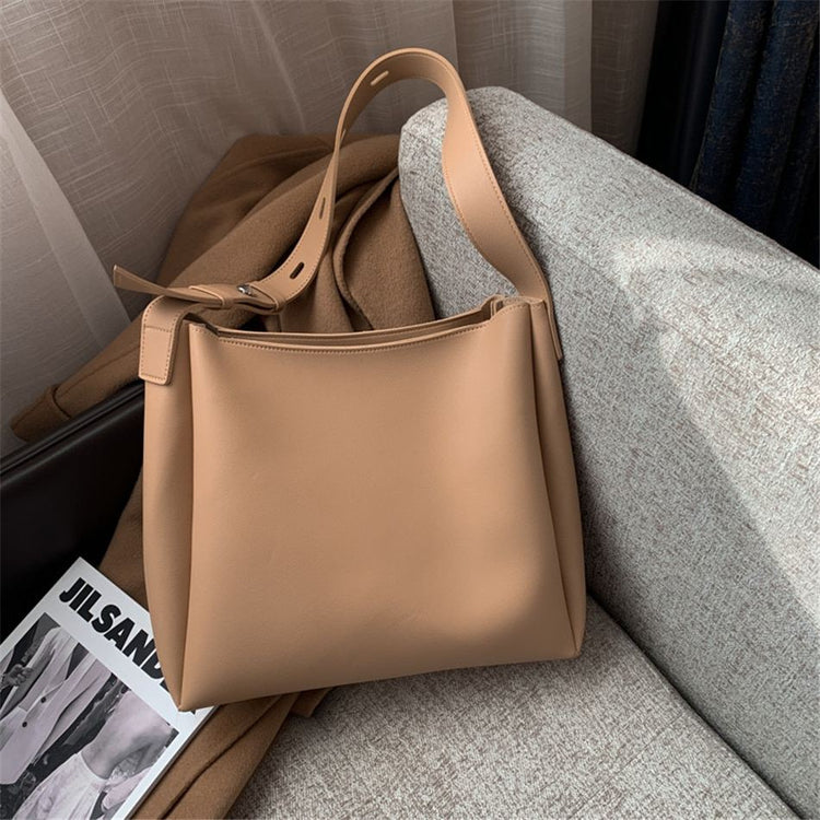 High-Capacity Tote Handbag With Shoulder Strap & Cosmetics / Makeup Clutch-Keep Melbourne Marvellous Official Store
