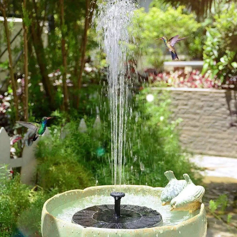 Solar Powered Floating Water Fountain 2.5W Bird Bath Garden Pond Decoration