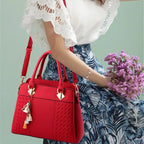 Luxury Handbag Women's Crossbody Bag With Tassels Large-Capacity Shoulder Bag