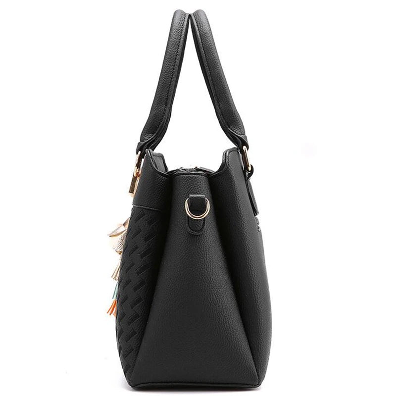 Luxury Handbag Women's Crossbody Bag With Tassels Large-Capacity Shoulder Bag