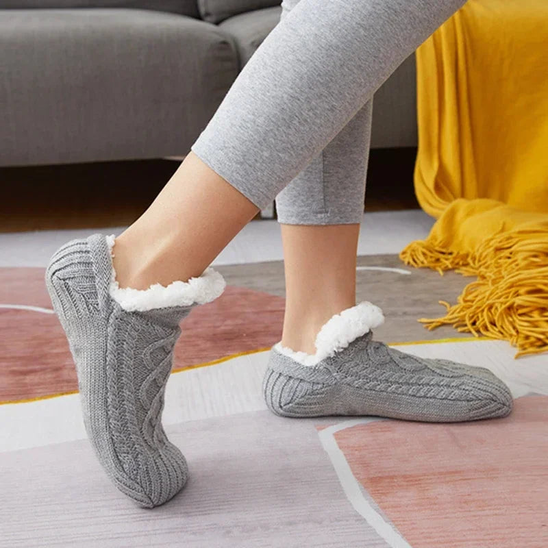 House Grip Socks Home Thermal Padded Pilates Slip Ons