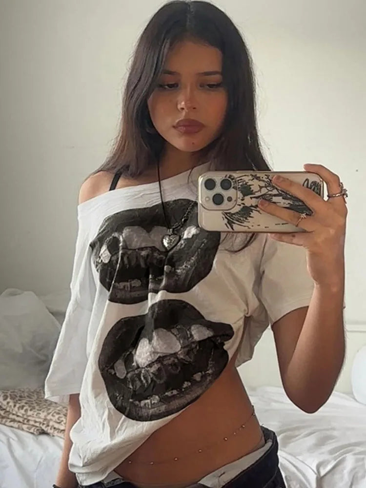 Big Lips Hip Hop Grillz Teeth Design Baggy T-shirt Women's