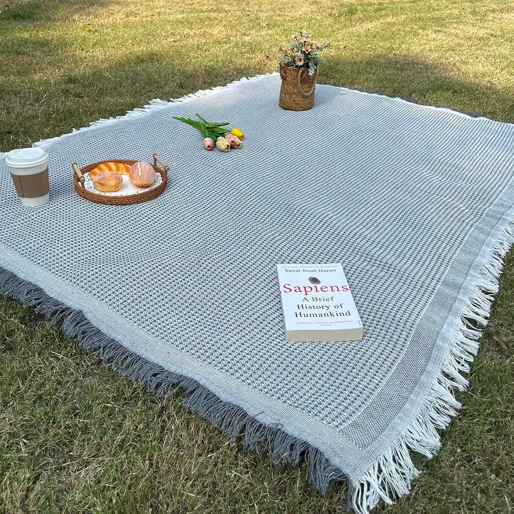 Picnic Blanket Beach Rug With Tassels