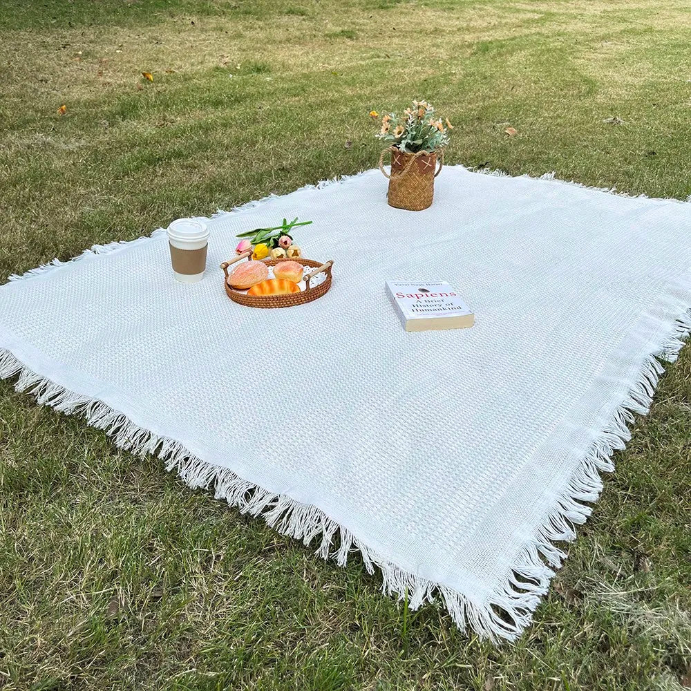 Picnic Blanket Beach Rug With Tassels