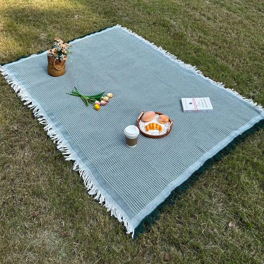 Picnic Blanket Beach Rug With Tassels