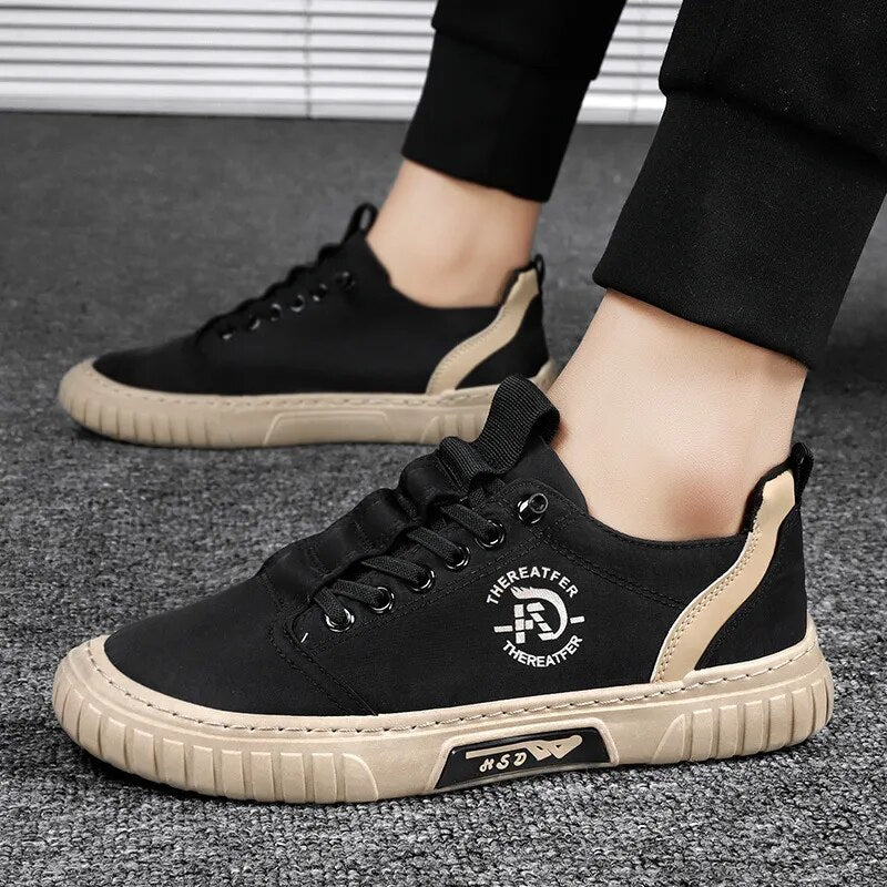 Slip-On No-Tie Trendy Sneakers With Elastic Laces Flat-Bottom Sports Shoes