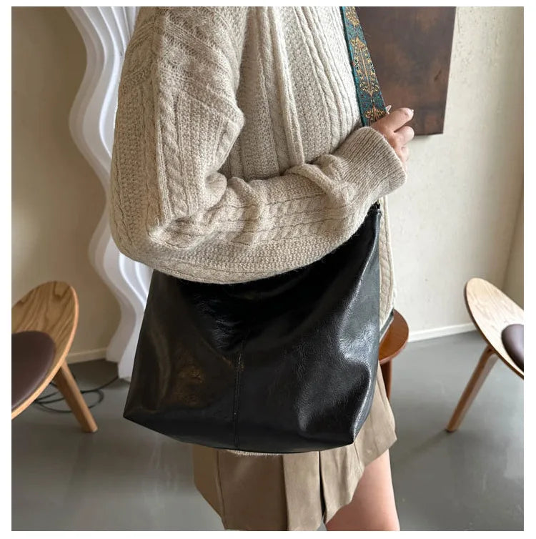 Shoulder Bag Large Capacity Crossbody Women's Handbag With Geometric Strap