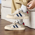 Sneakers With Stripes Flat Breathable Canvas Casual Lace-up Runners
