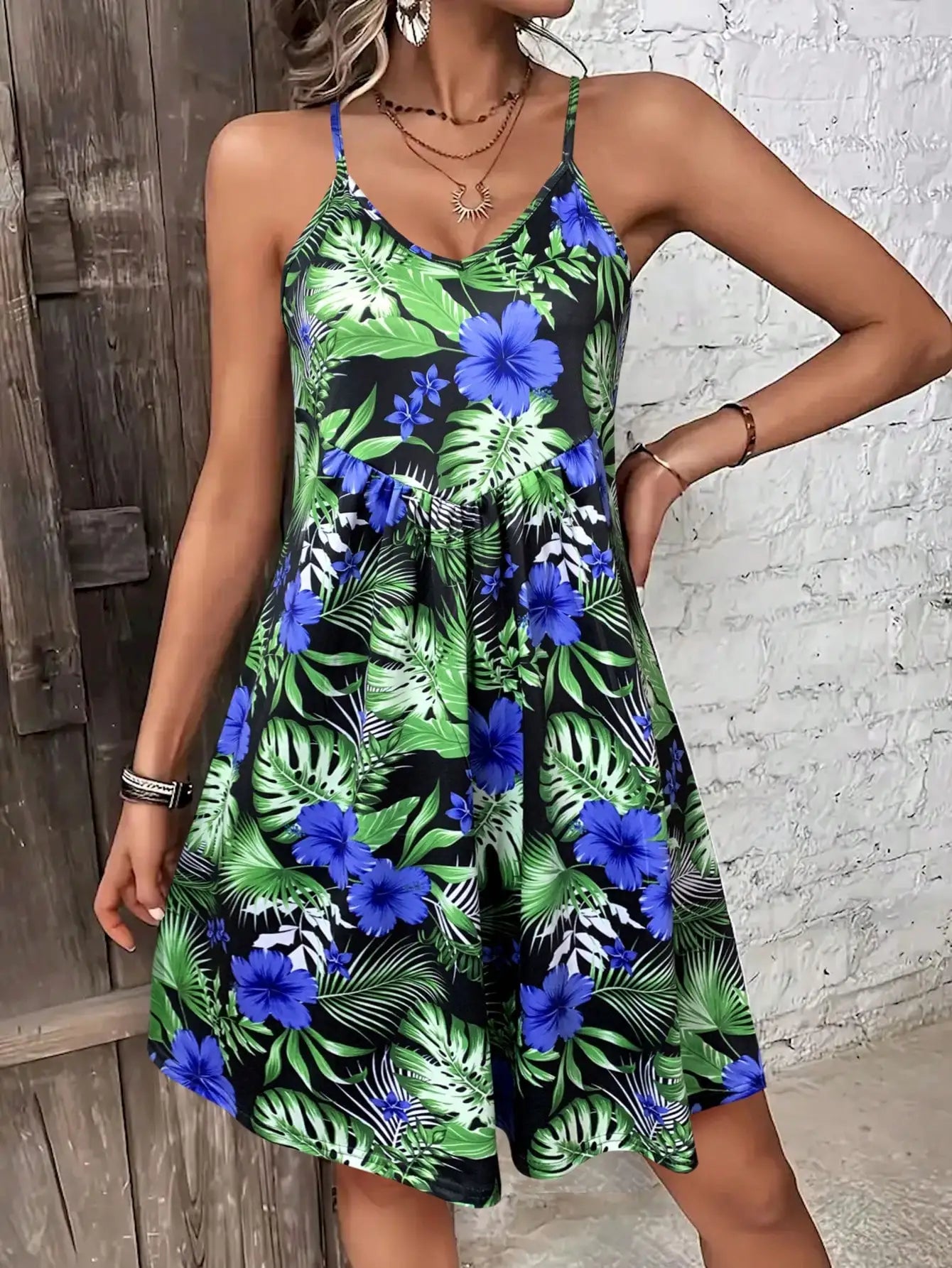 V-Neck Spaghetti Strap Dress Holiday Resort Wear Boho Hawaiian Tropical Frock