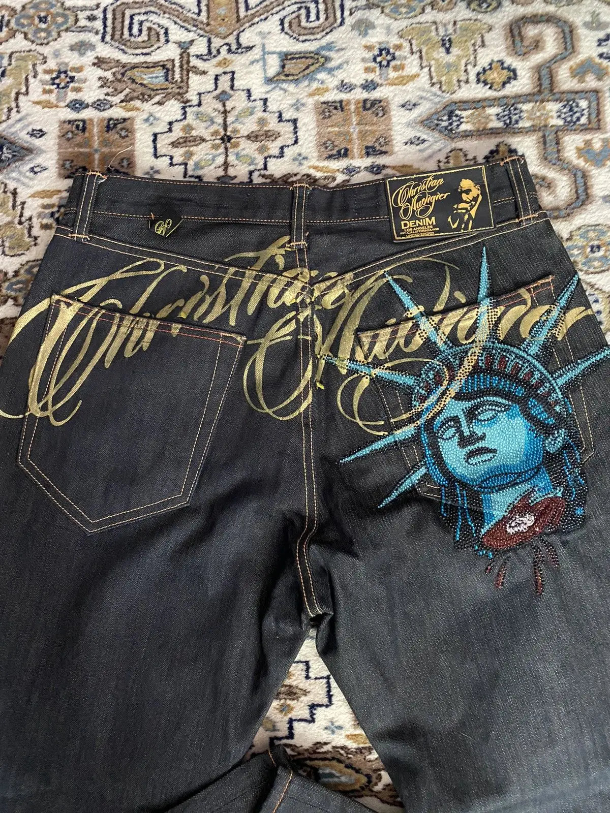 Vintage Statue of Liberty Embroidered Diamonds Jeans
