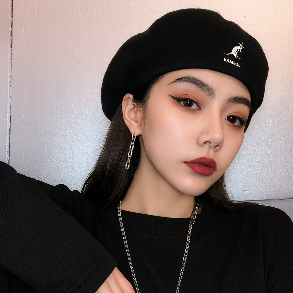 Women's Kangaroo Beret Retro British Artist Painter's Cap