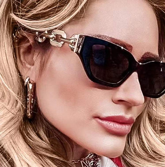 Cat Eye Chain Design Vintage Fashion Sunglasses Women's