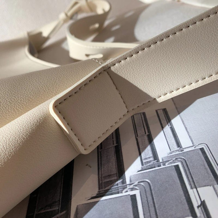 High-Capacity Tote Handbag With Shoulder Strap & Matching Cosmetics / Makeup Clutch