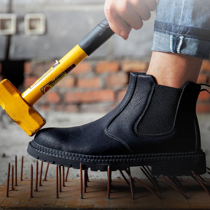 Safety Work Boots Steel-Capped Toes and Anti-Puncture Soles