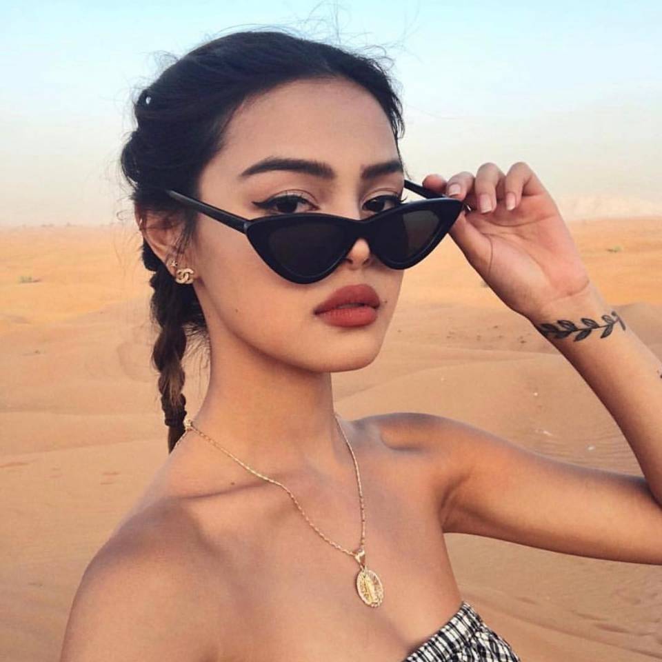 Vintage Cat Eye Sunglasses Classic Movie Star Design